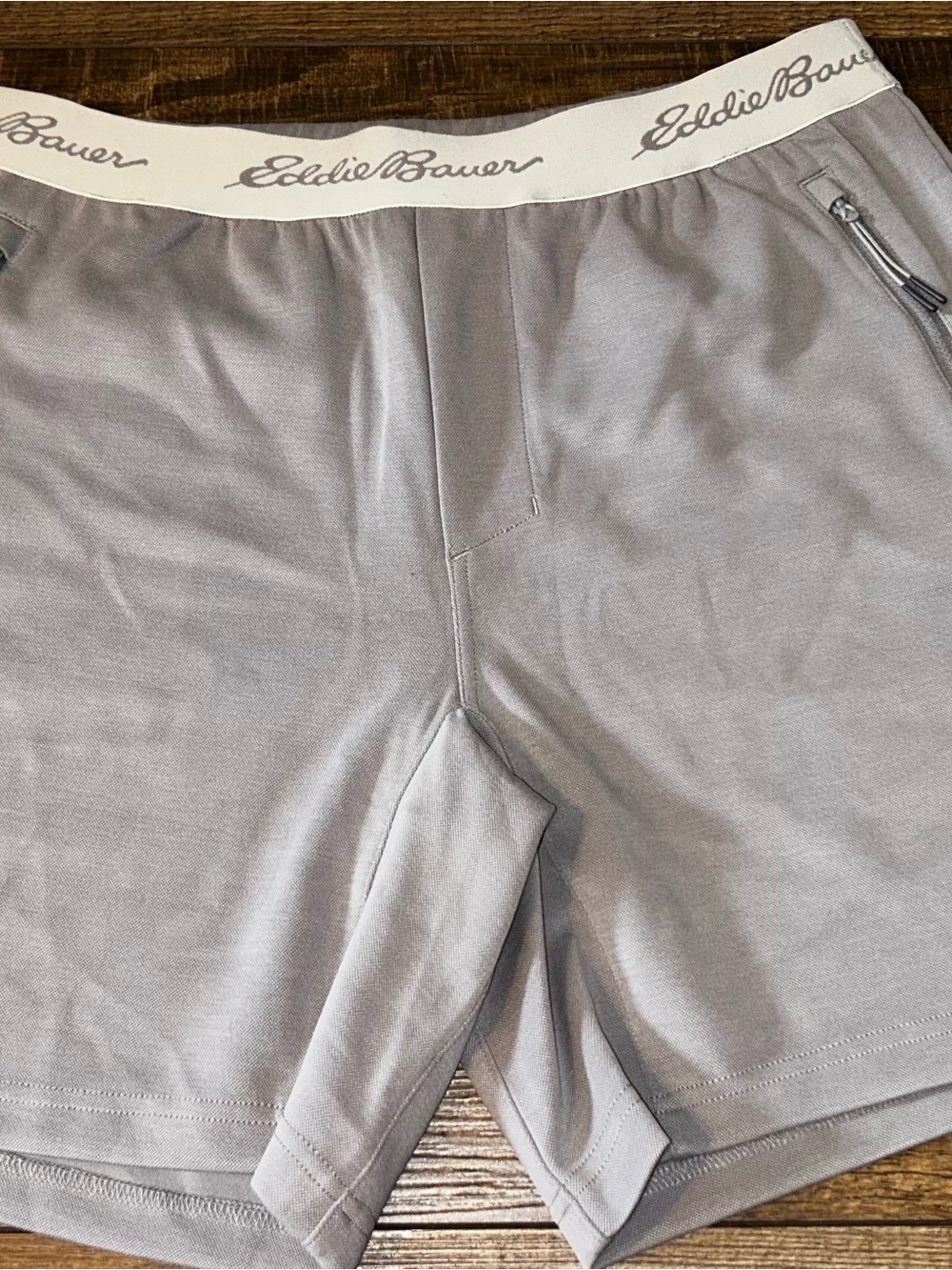 Eddie Bauer Men's Gray Performance Shorts nwot